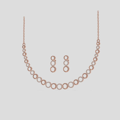 Luna Halo Diamond Necklace Set Gold