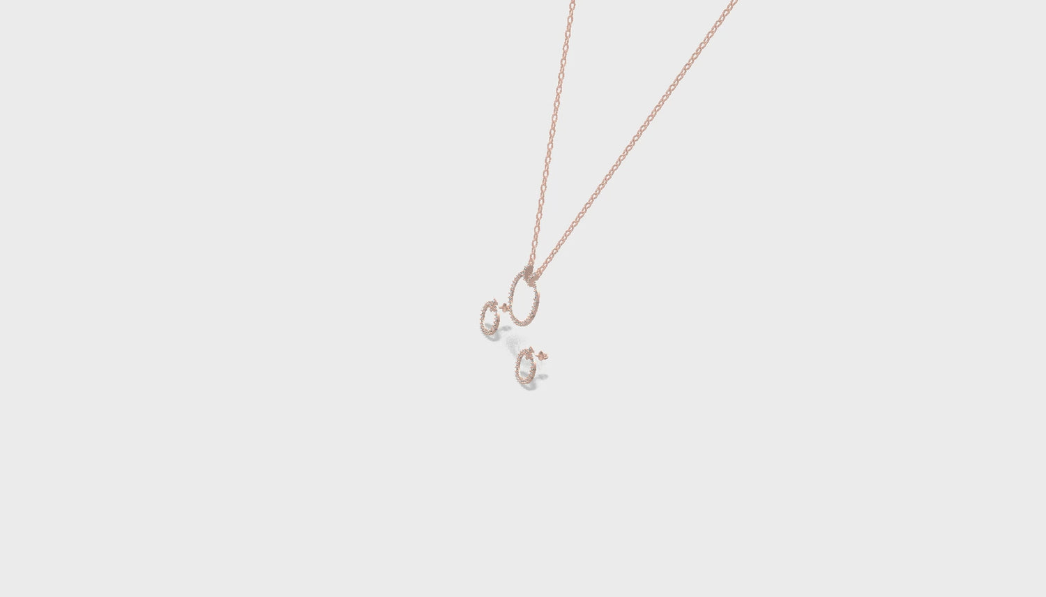 Radiant Halo Circle Trio Chain Set Gold